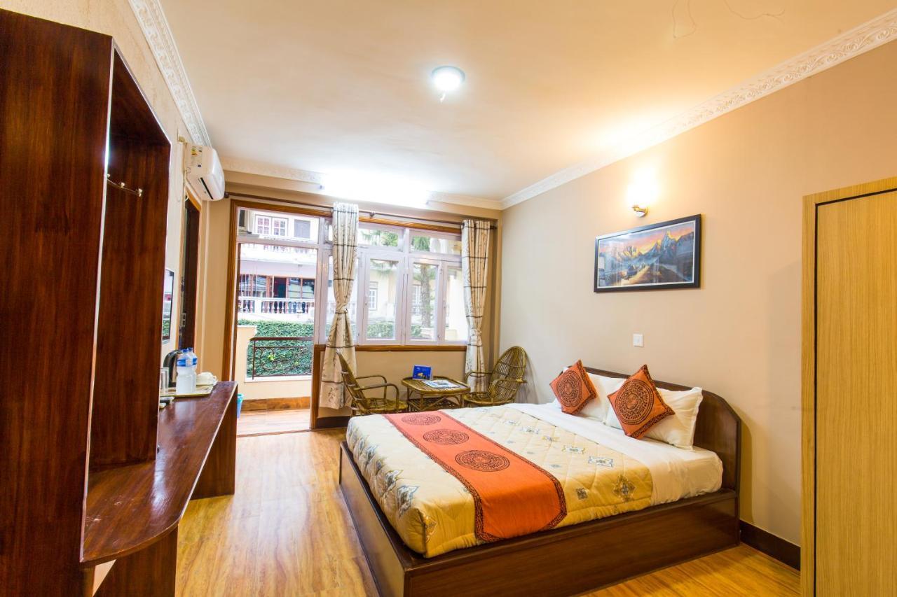 קטמנדו Hotel Acme Inn מראה חיצוני תמונה