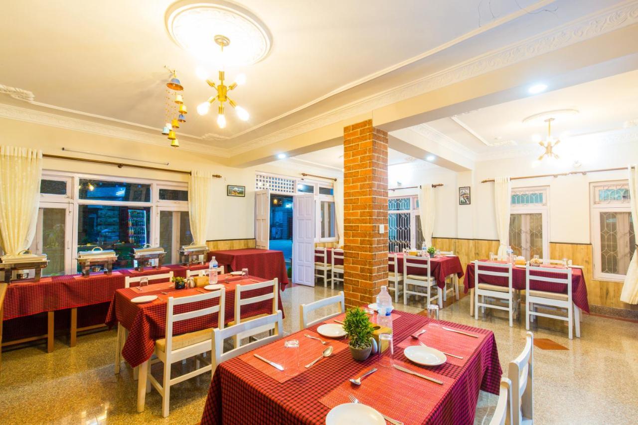 קטמנדו Hotel Acme Inn מראה חיצוני תמונה